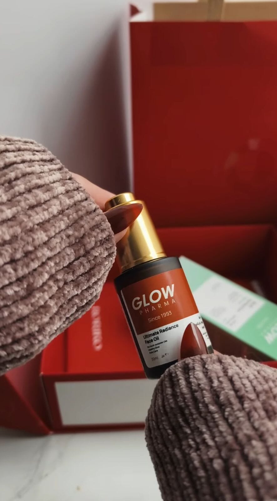 Glow Pharma Ultimate Radiance Face Oil - RorikoConnect